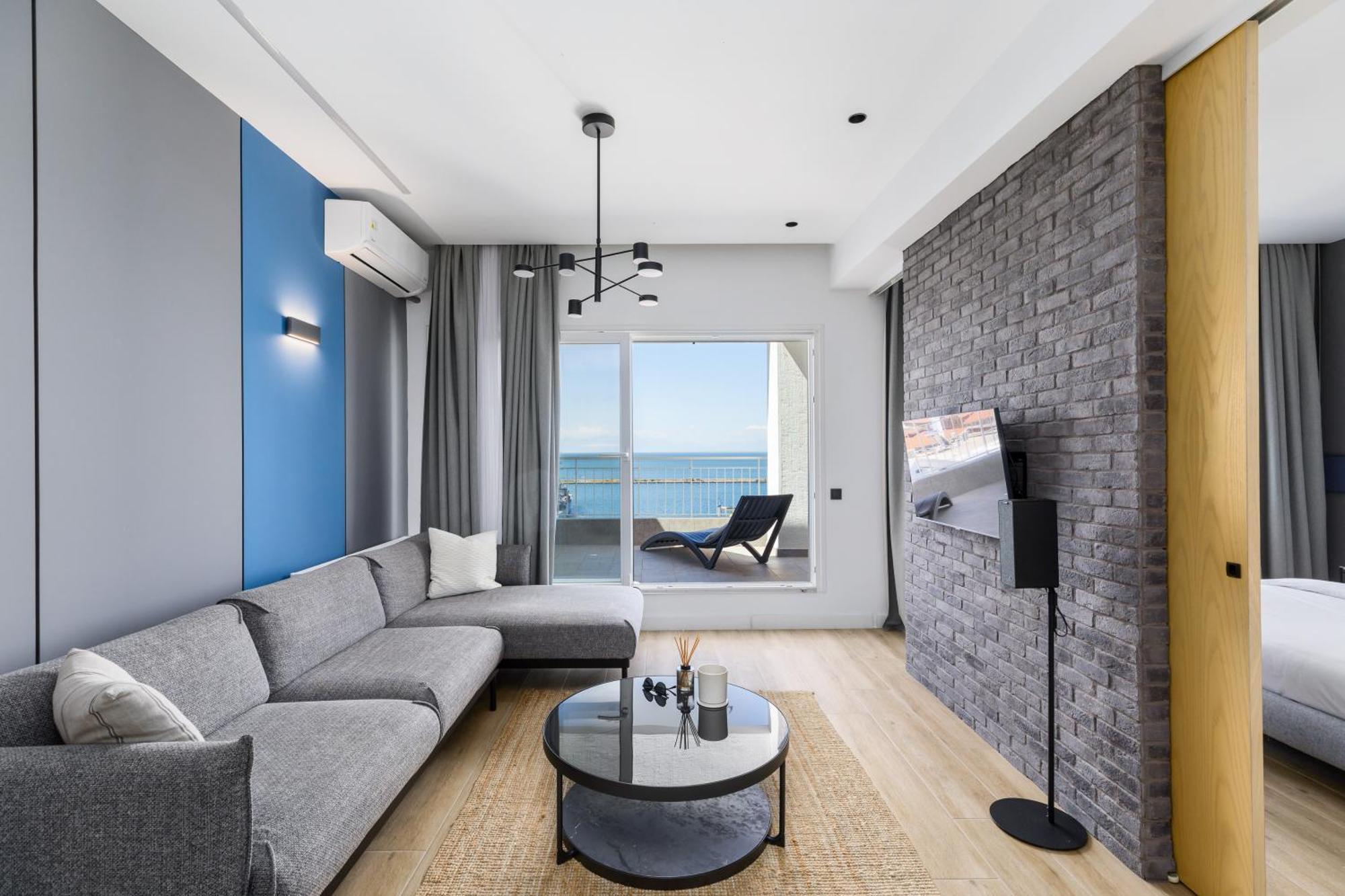 Oddity Seafront Penthouse Appartement